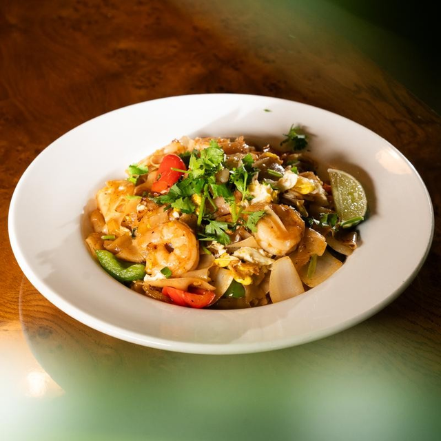 Mangosteen Noodle